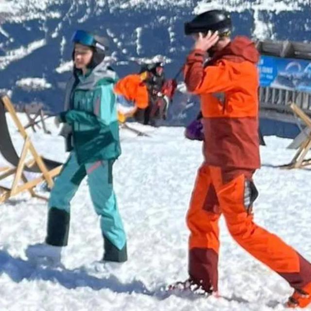 开云体育平台-纳帅崩塌：鼹鼠捕手→疑似鼹鼠、同行衬托→衬托隆哥…