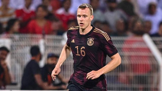 开云体育官网-德国小心热身还是有人受伤 破密防还是大中锋管用