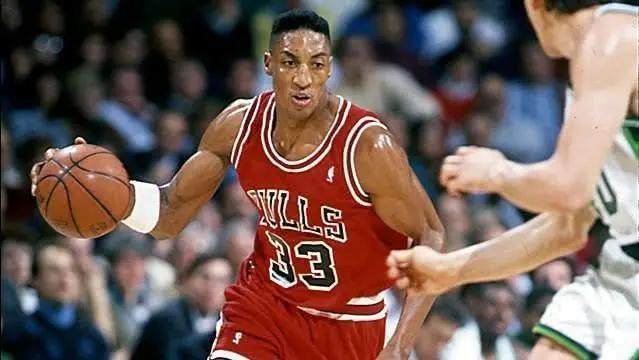 开云体育-【观察】这些历史超级明星们 也曾主动提出离队